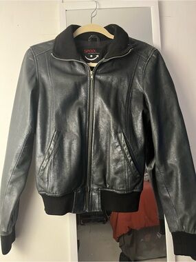Vintage Navy Blue Leather Bomber Jacket - Women’s